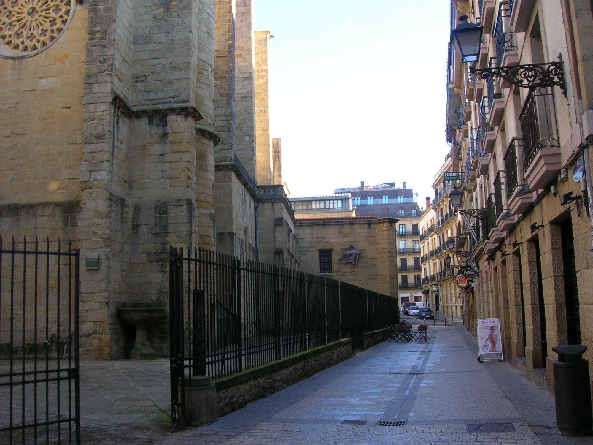 Pension San Vicente San Sebastián Exterior foto